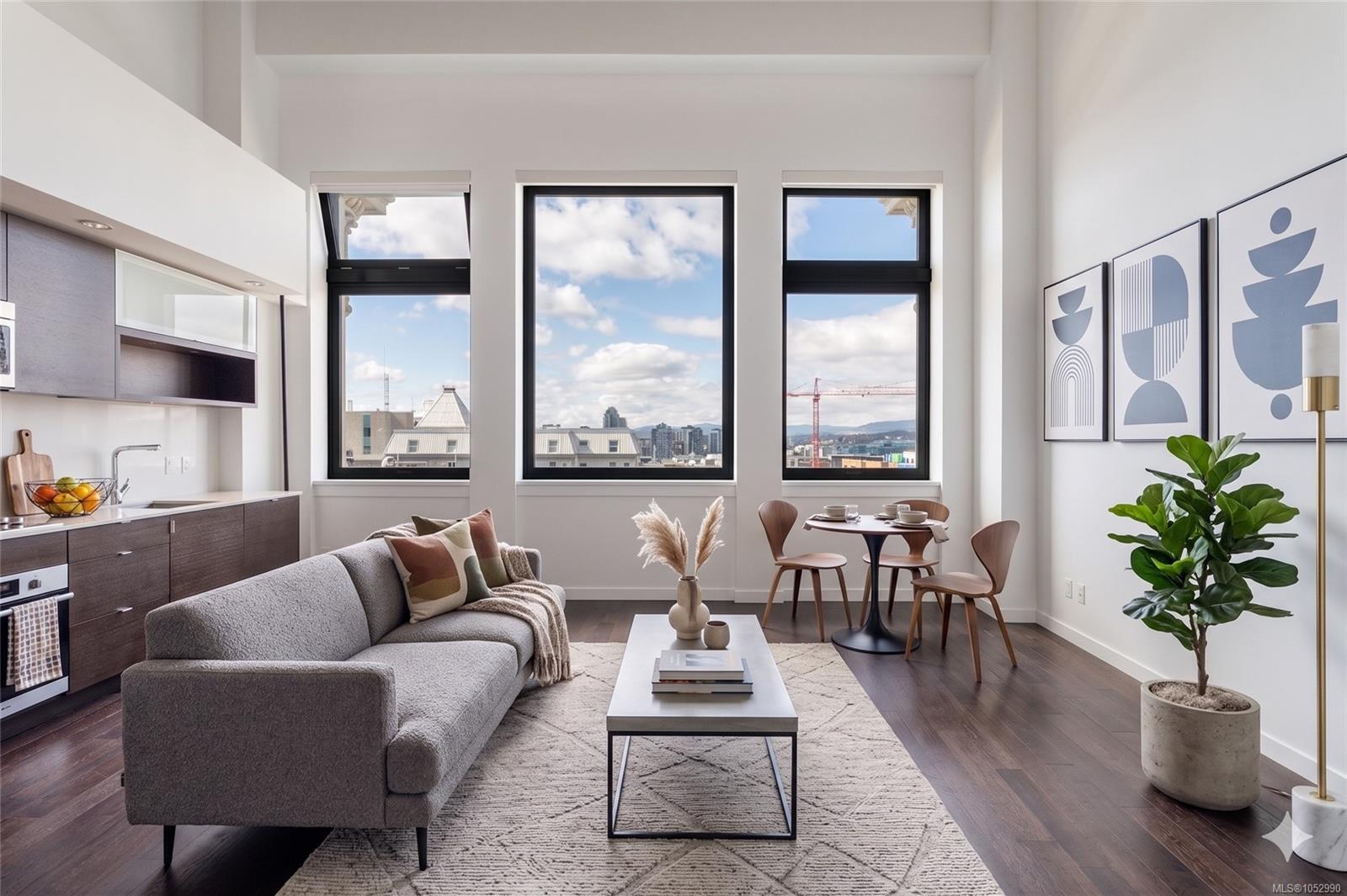 416-770 Fisgard St — listing photo 5 of 56