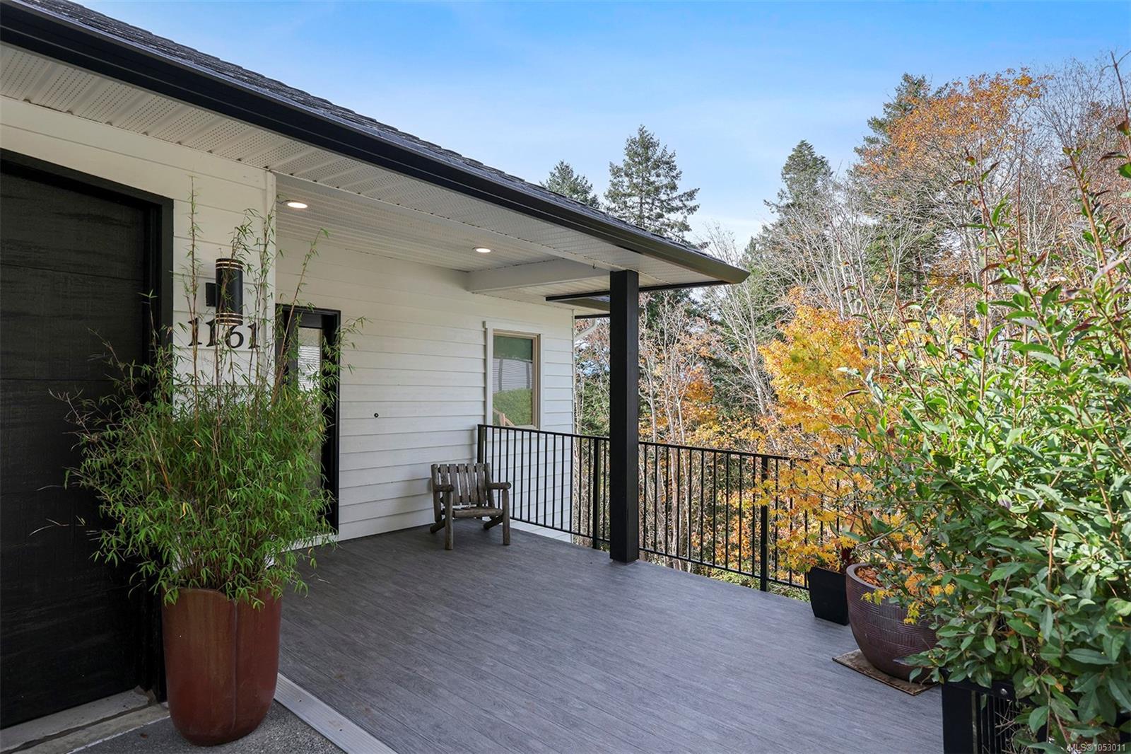 1161 Moore Rd — listing photo 10 of 46