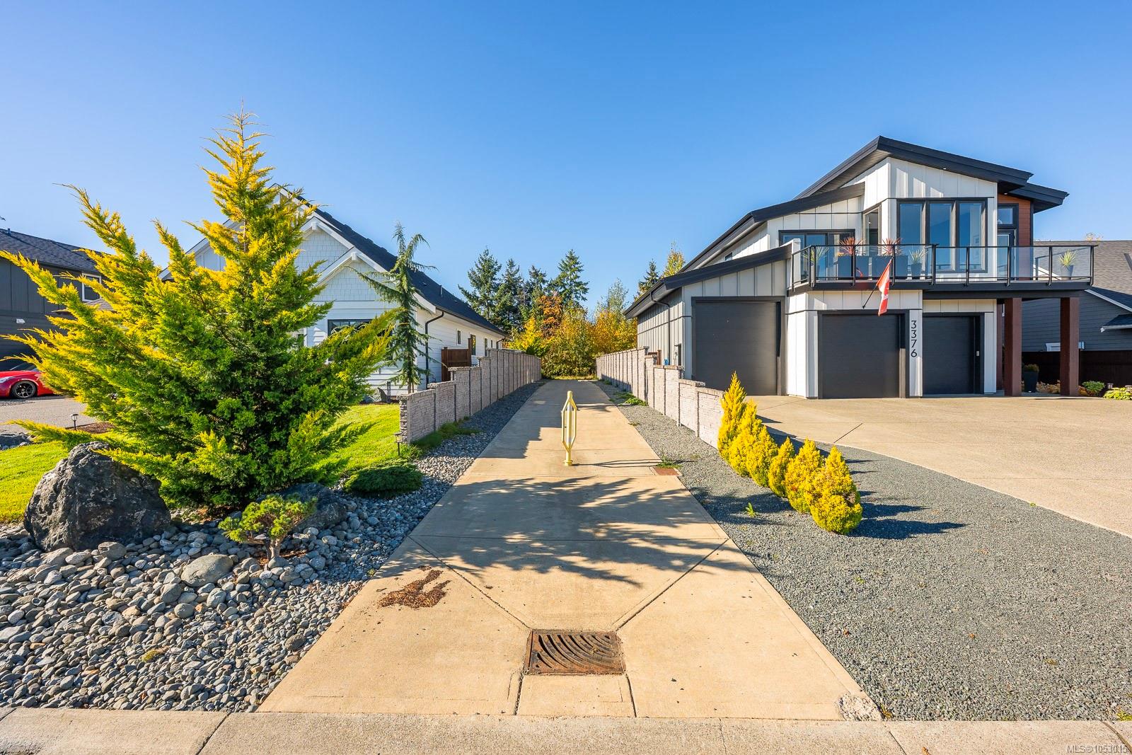 3376 Eagleview Cres — listing photo 4 of 55