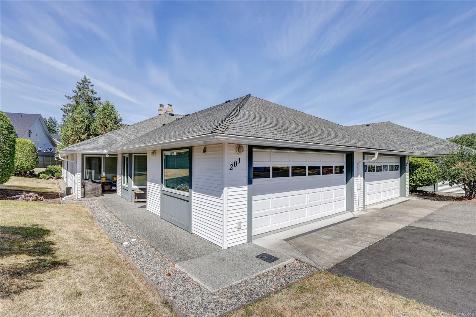 201-330 Dogwood St — listing photo 2 of 58