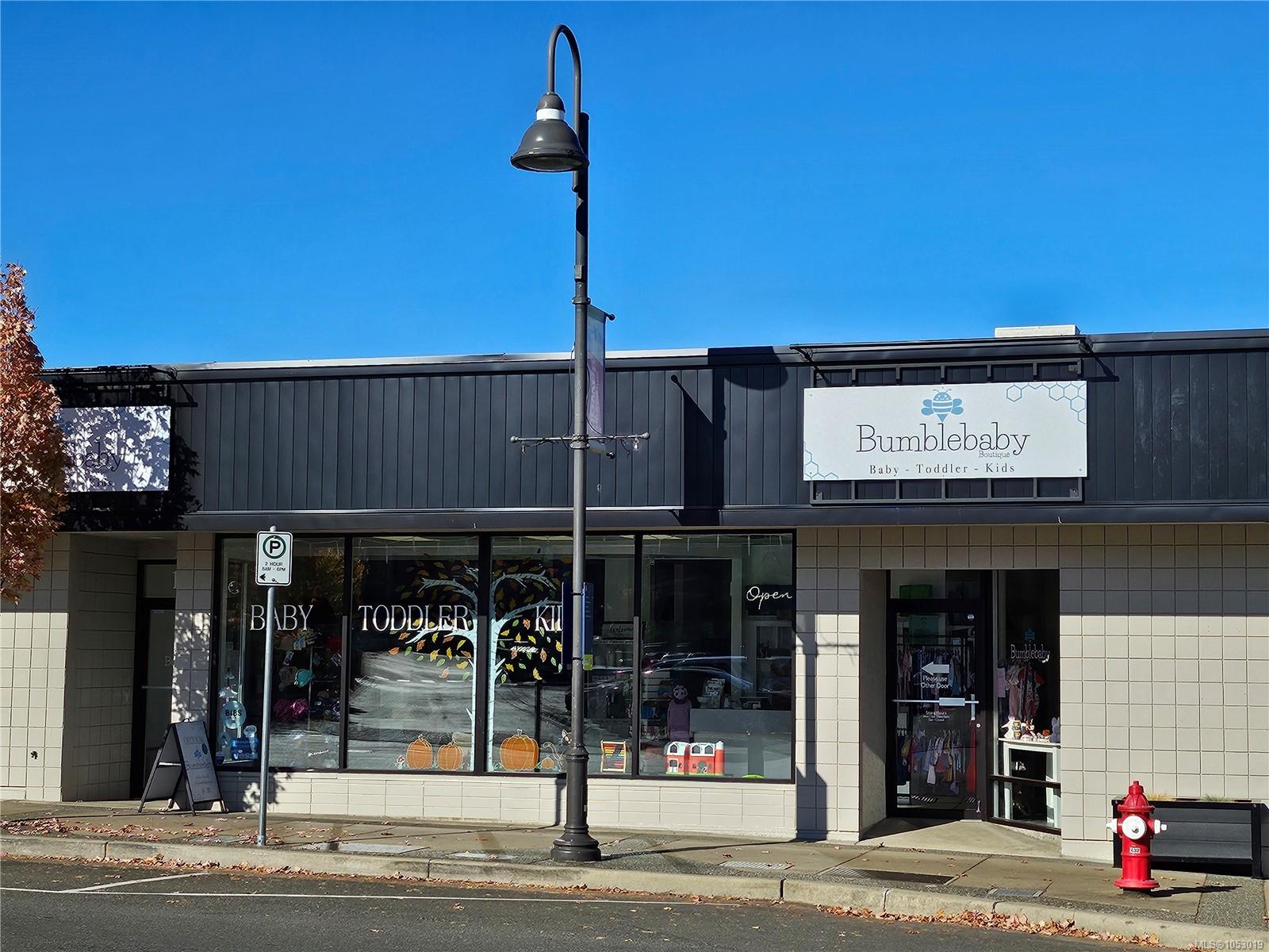 109 HIRST Ave — listing photo 3 of 25