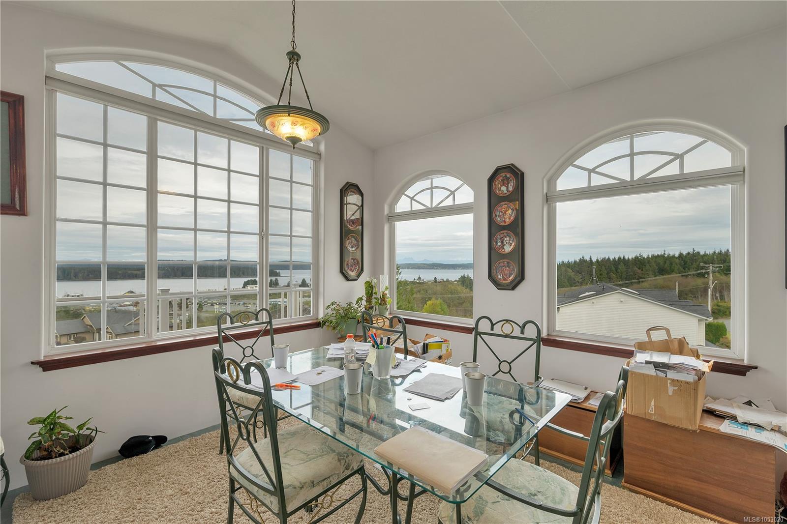 624 Betts Blvd — listing photo 6 of 55