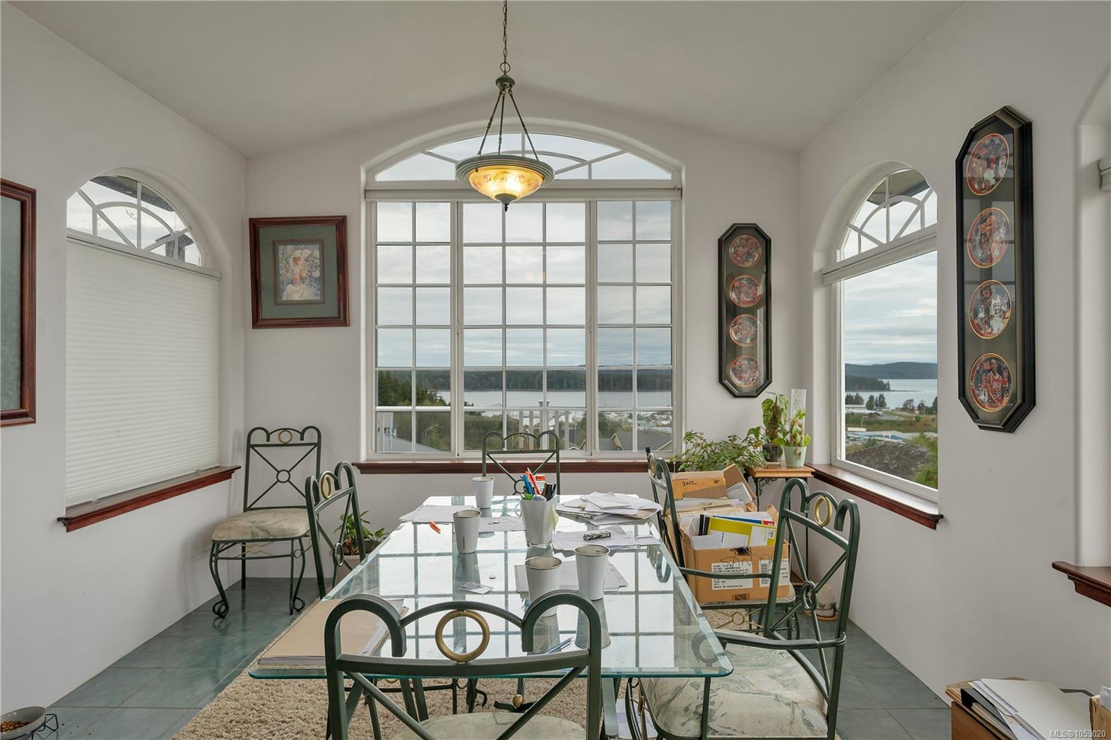624 Betts Blvd — listing photo 7 of 55