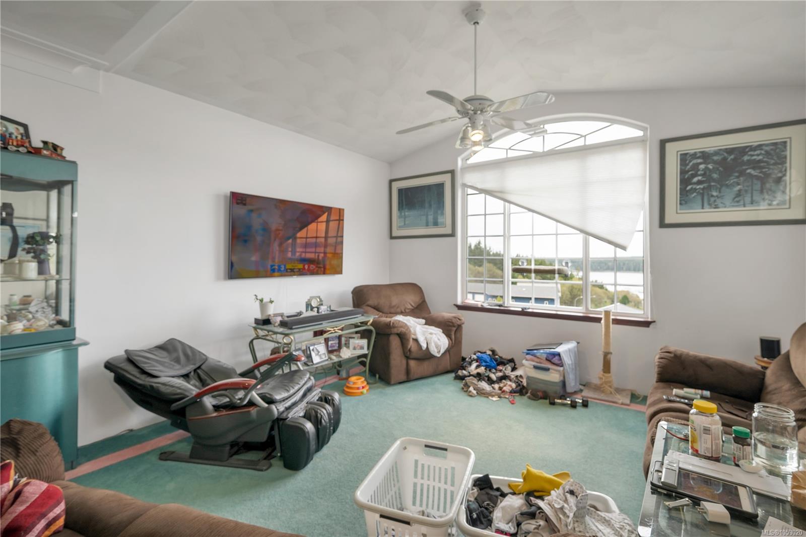 624 Betts Blvd — listing photo 8 of 55