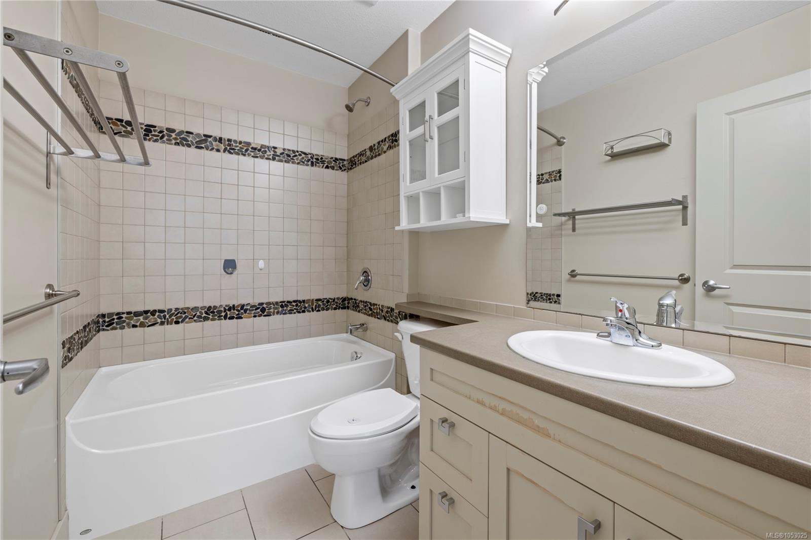114-6310 McRobb Ave — listing photo 14 of 29