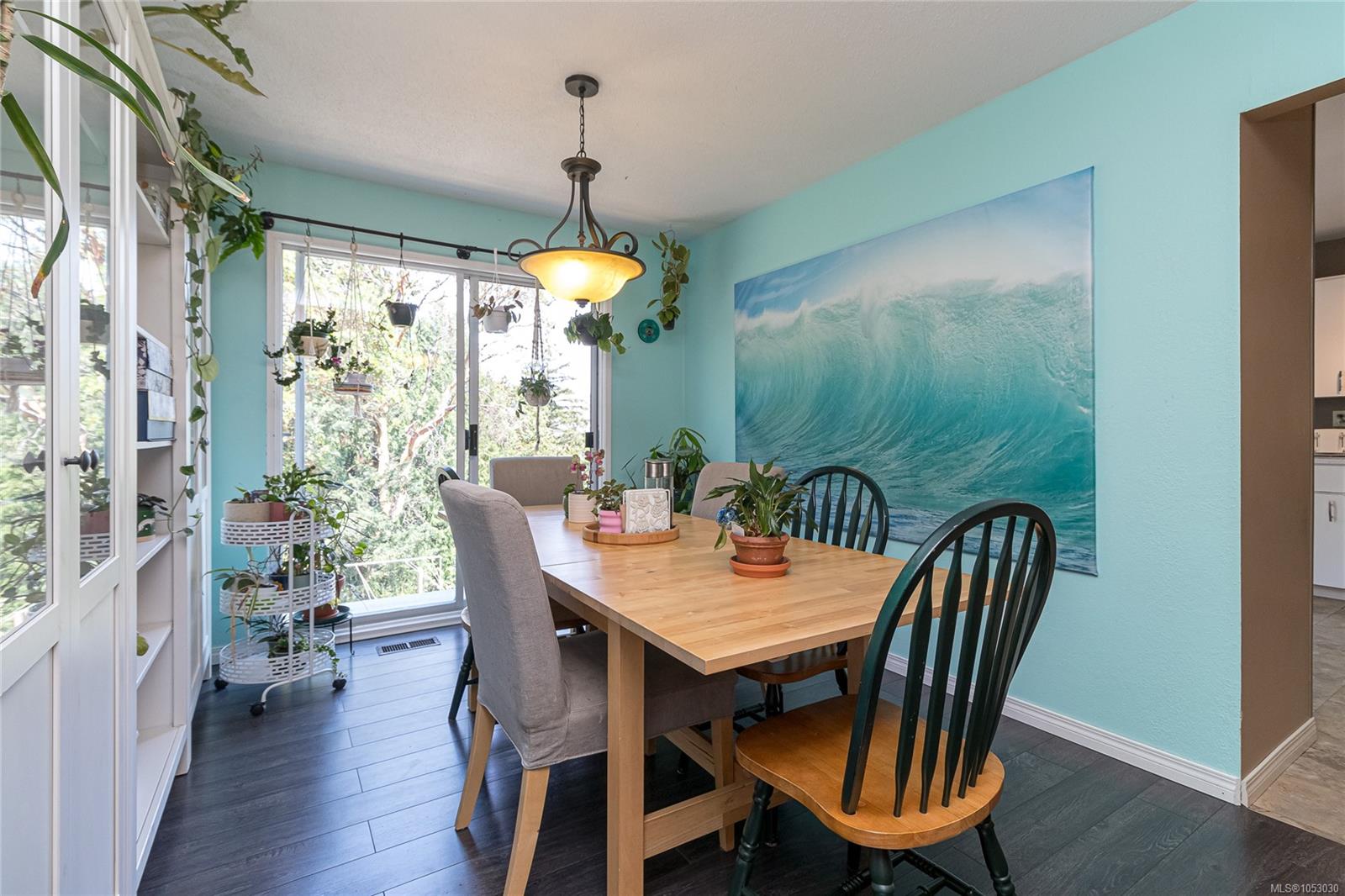 3330 Ravenwood Rd — listing photo 11 of 47