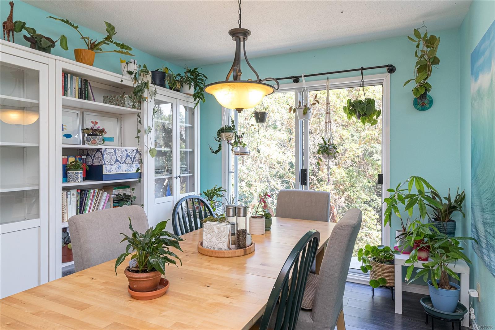3330 Ravenwood Rd — listing photo 13 of 47