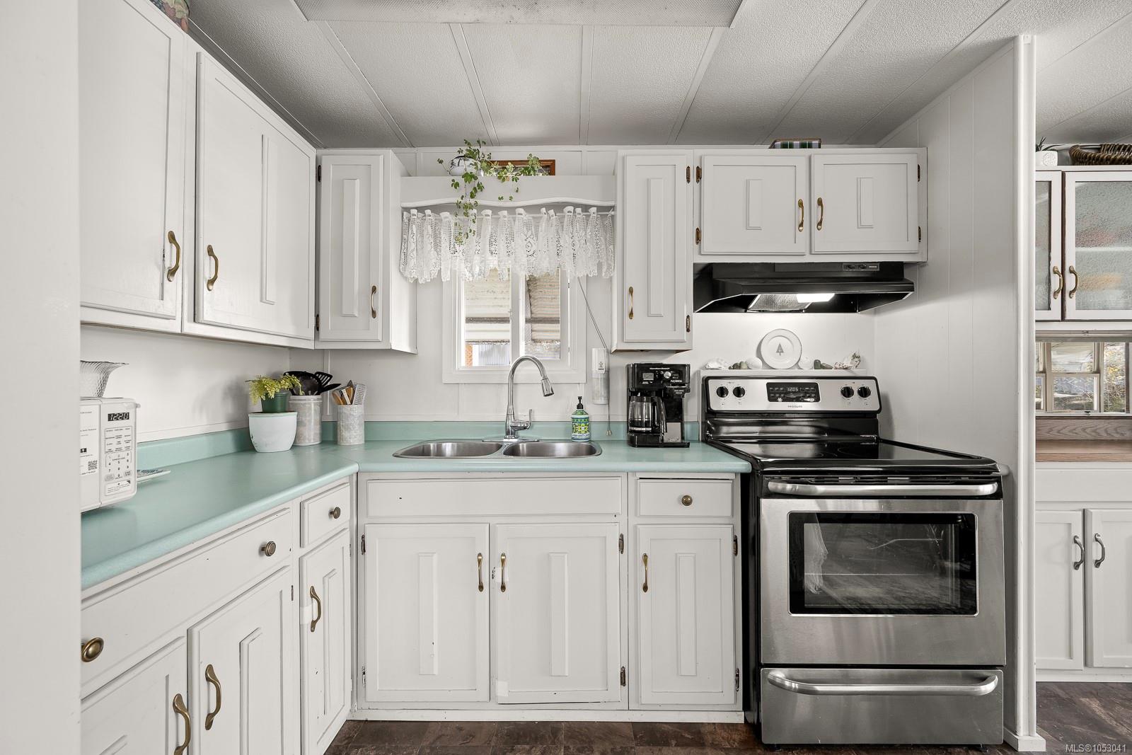 7-2625 Mansfield Dr — listing photo 6 of 21