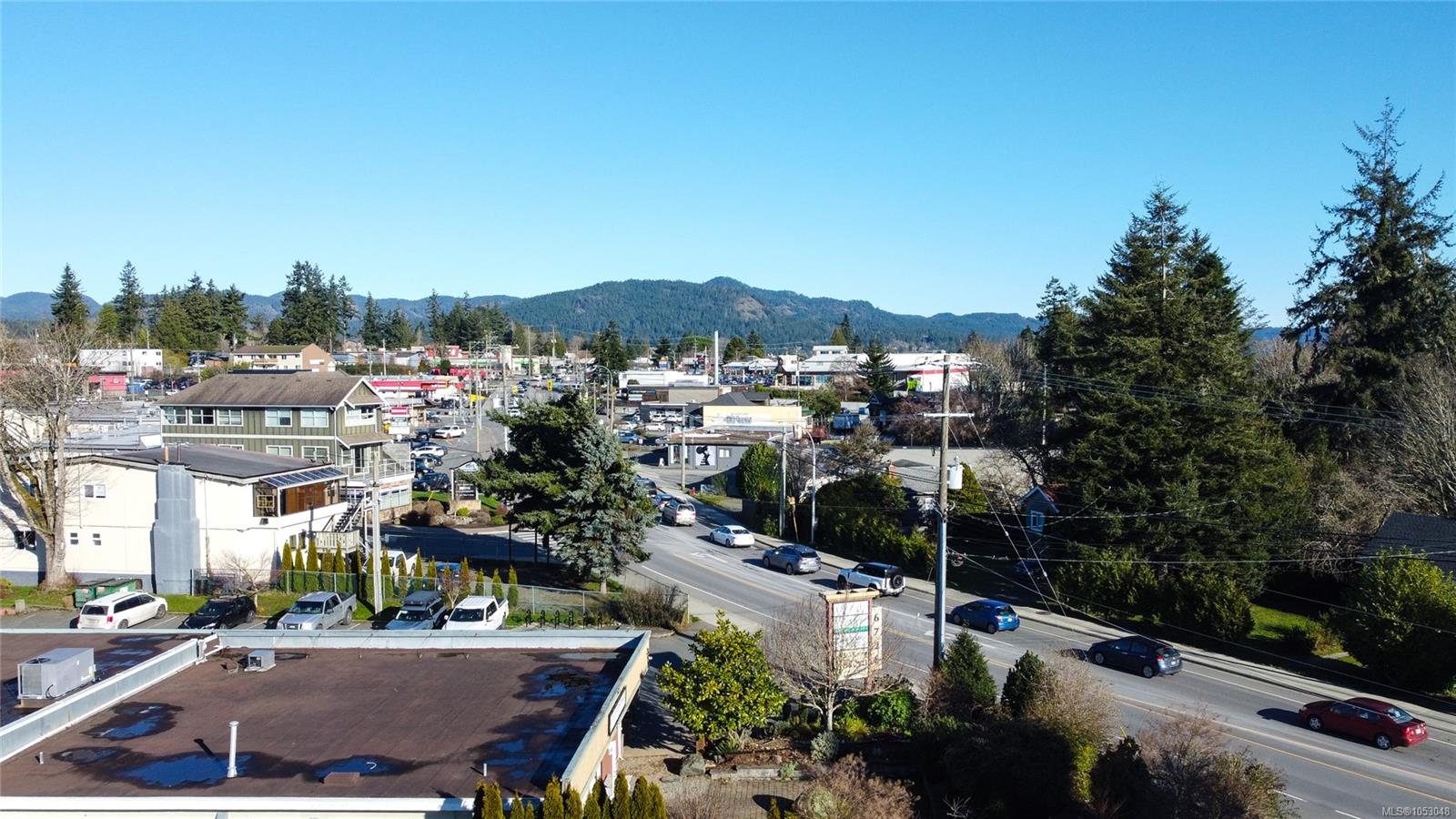 6734 West Coast Rd — listing photo 9 of 11