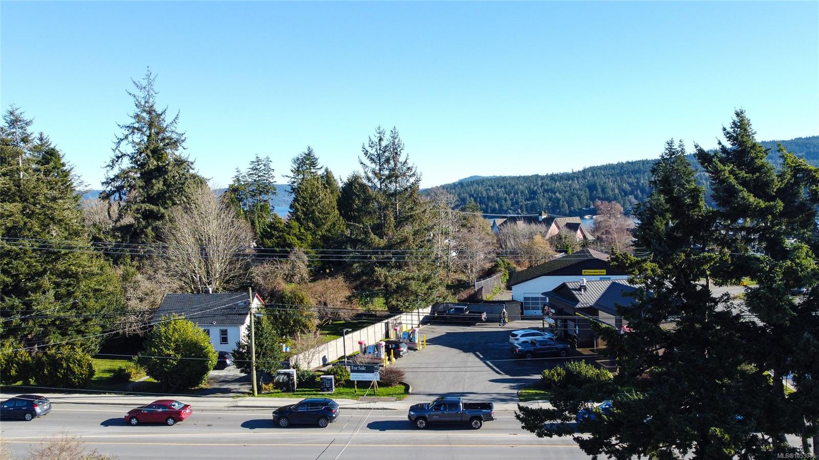6734 West Coast Rd — listing photo 10 of 11
