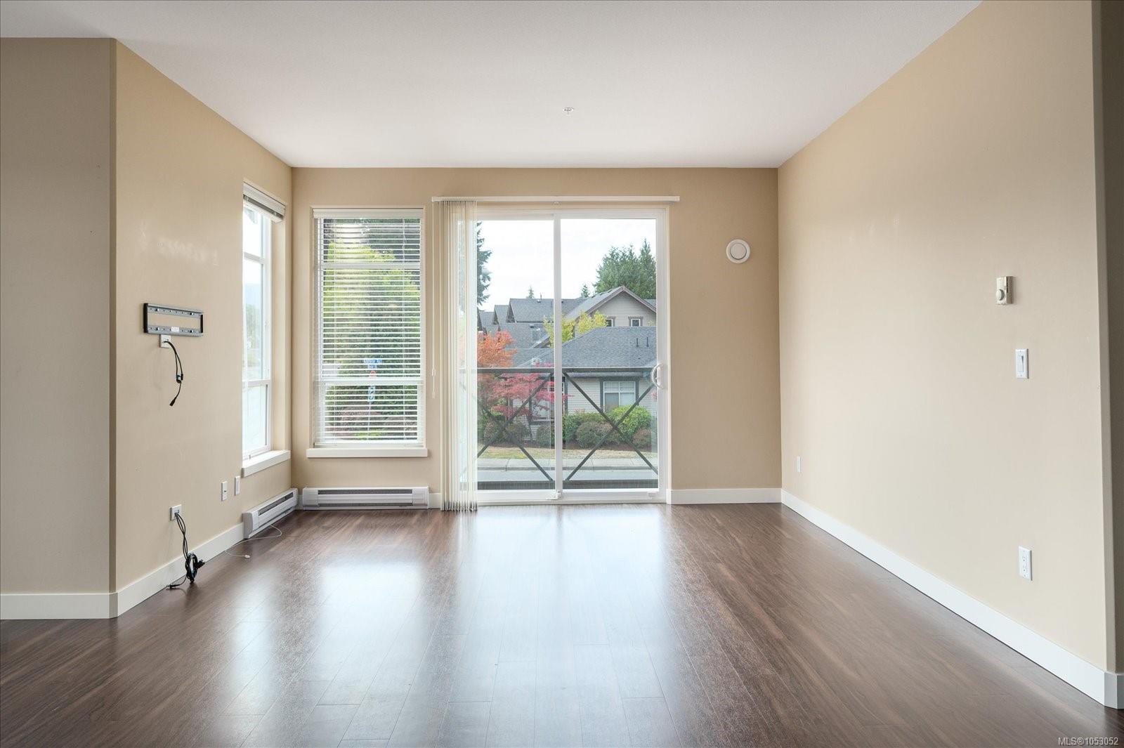 205-5170 Dunster Rd — listing photo 9 of 22