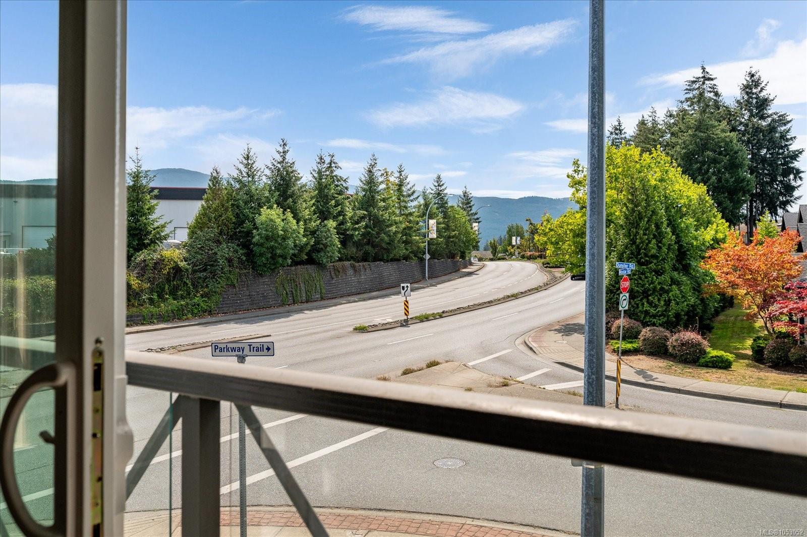 205-5170 Dunster Rd — listing photo 10 of 22
