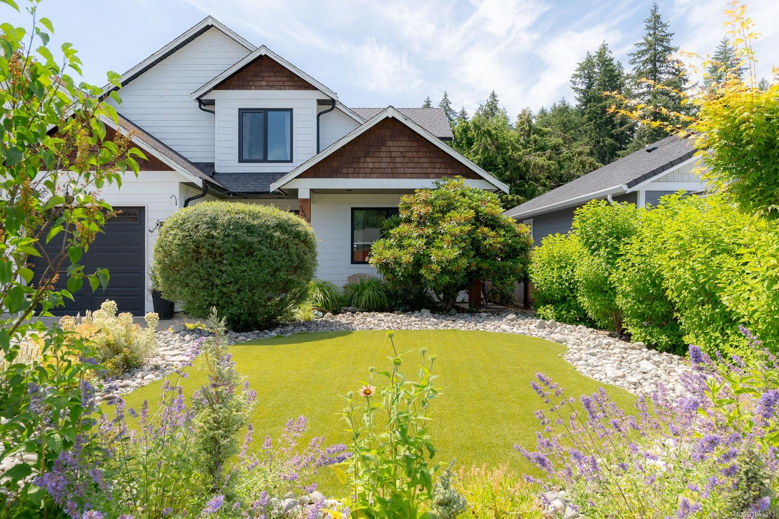 5546 Woodland Cres — listing photo 5 of 77