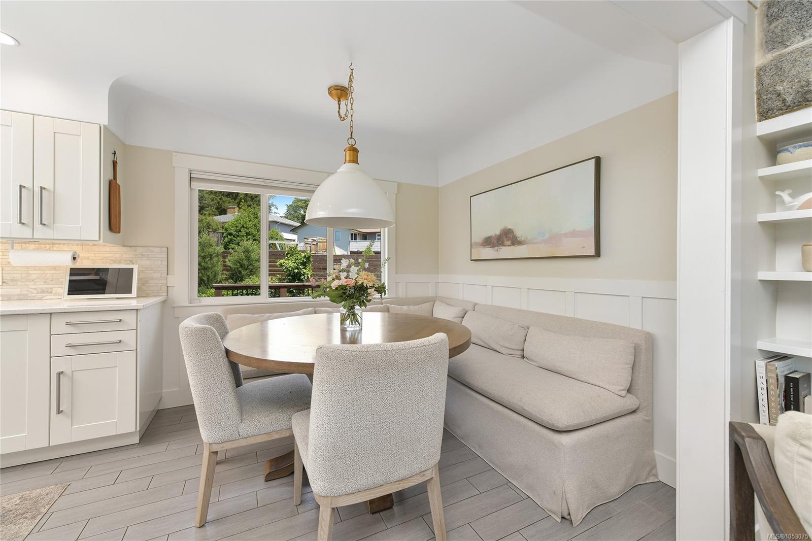 3877 Cedar Hill Cross Rd — listing photo 4 of 89