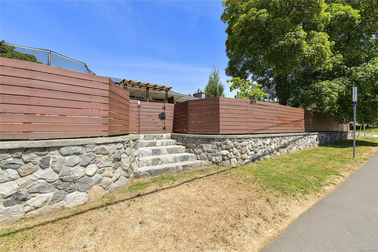 3877 Cedar Hill Cross Rd — listing photo 10 of 89