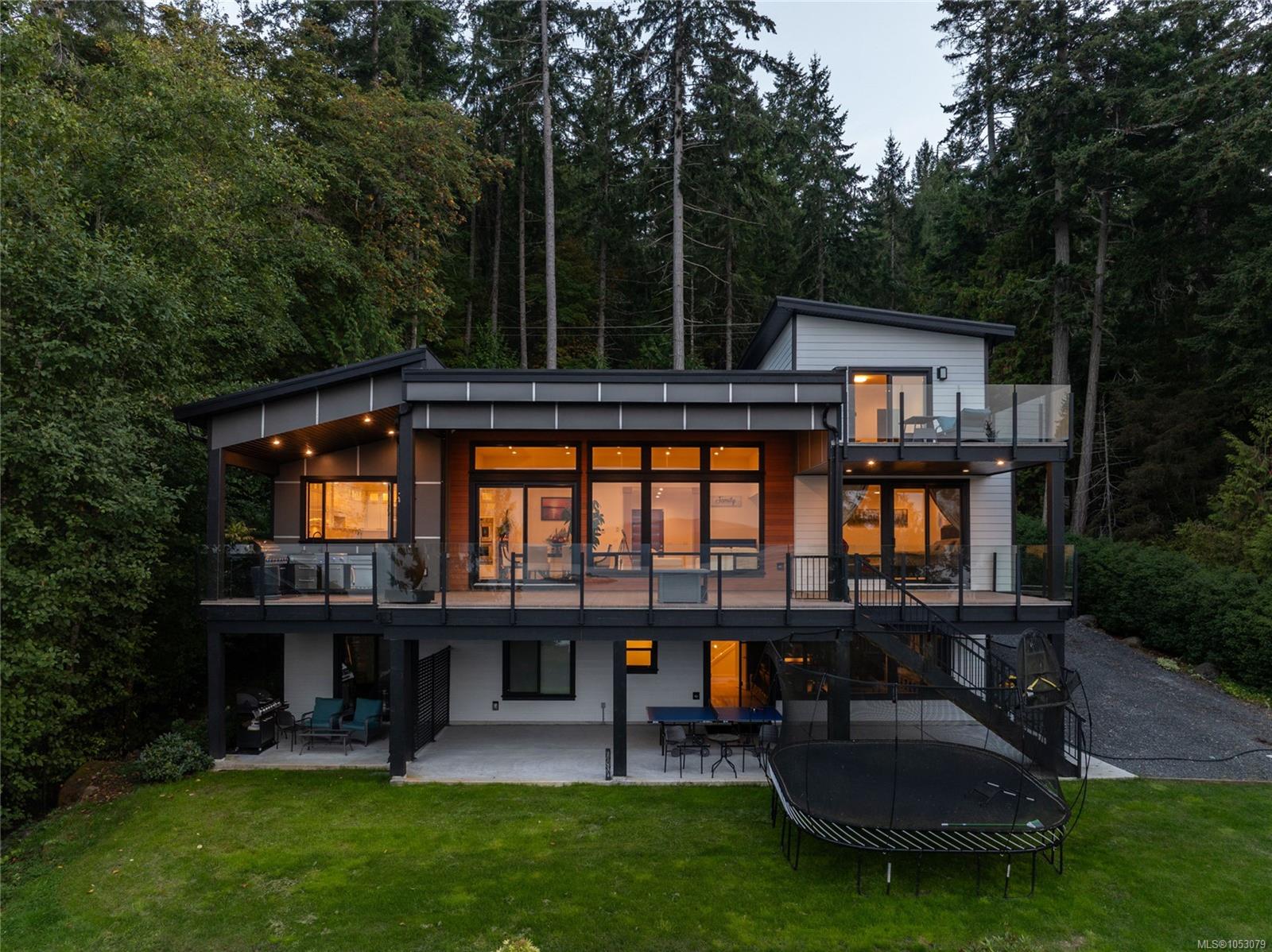 1470 Lands End Rd — listing photo 5 of 56