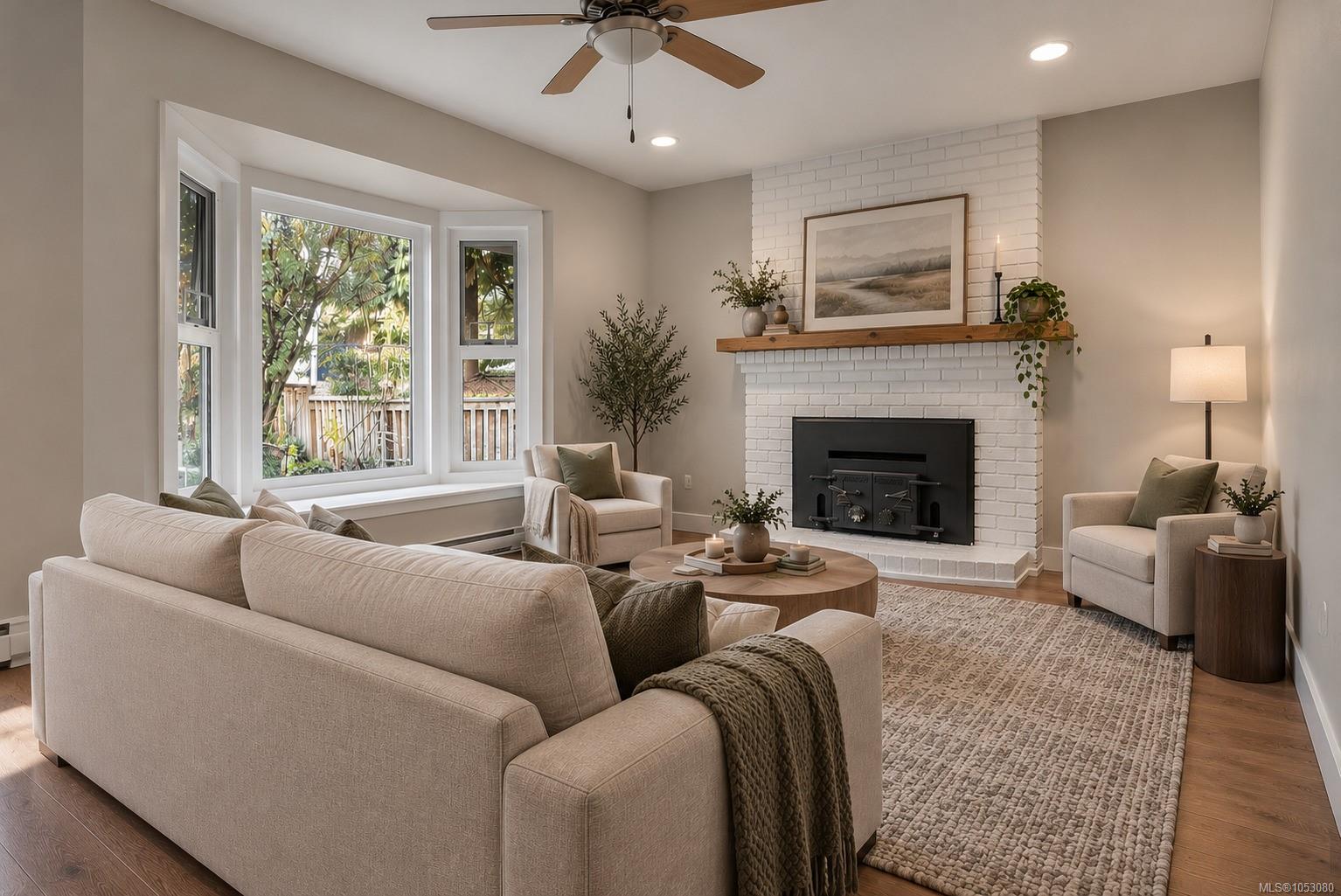 2454 Sooke Rd — listing photo 11 of 41