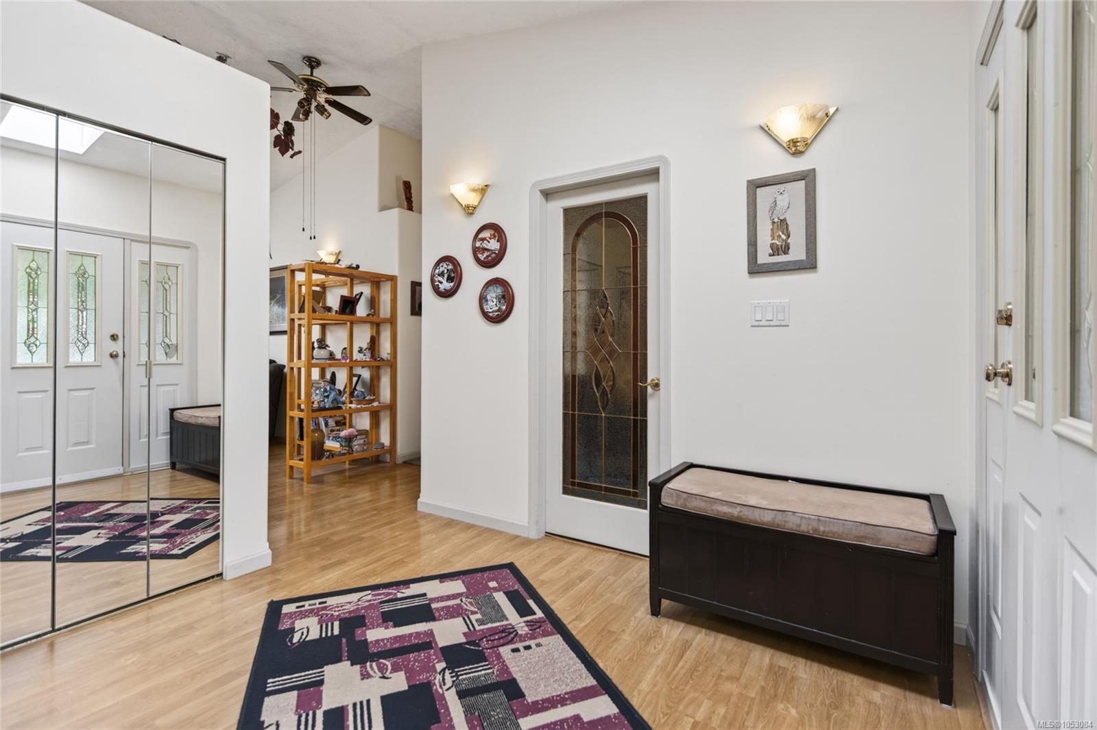 657 Sierra Pines Rd — listing photo 9 of 77