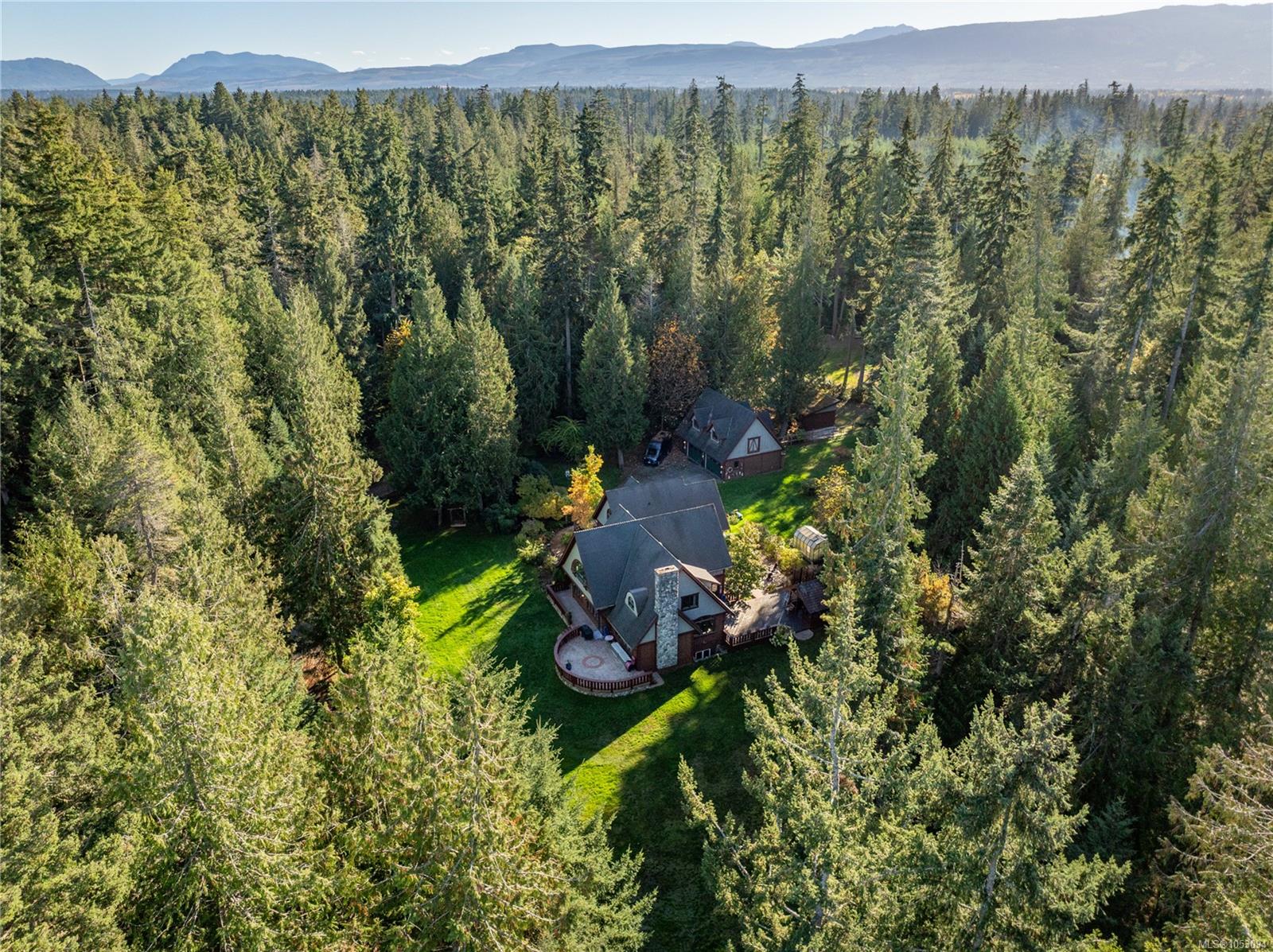 780 View Rd — listing photo 8 of 99