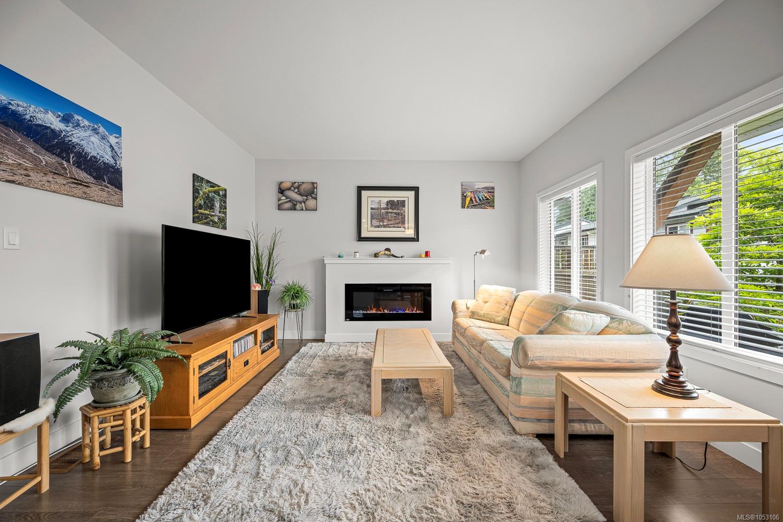 12-2109 13th St — listing photo 6 of 56