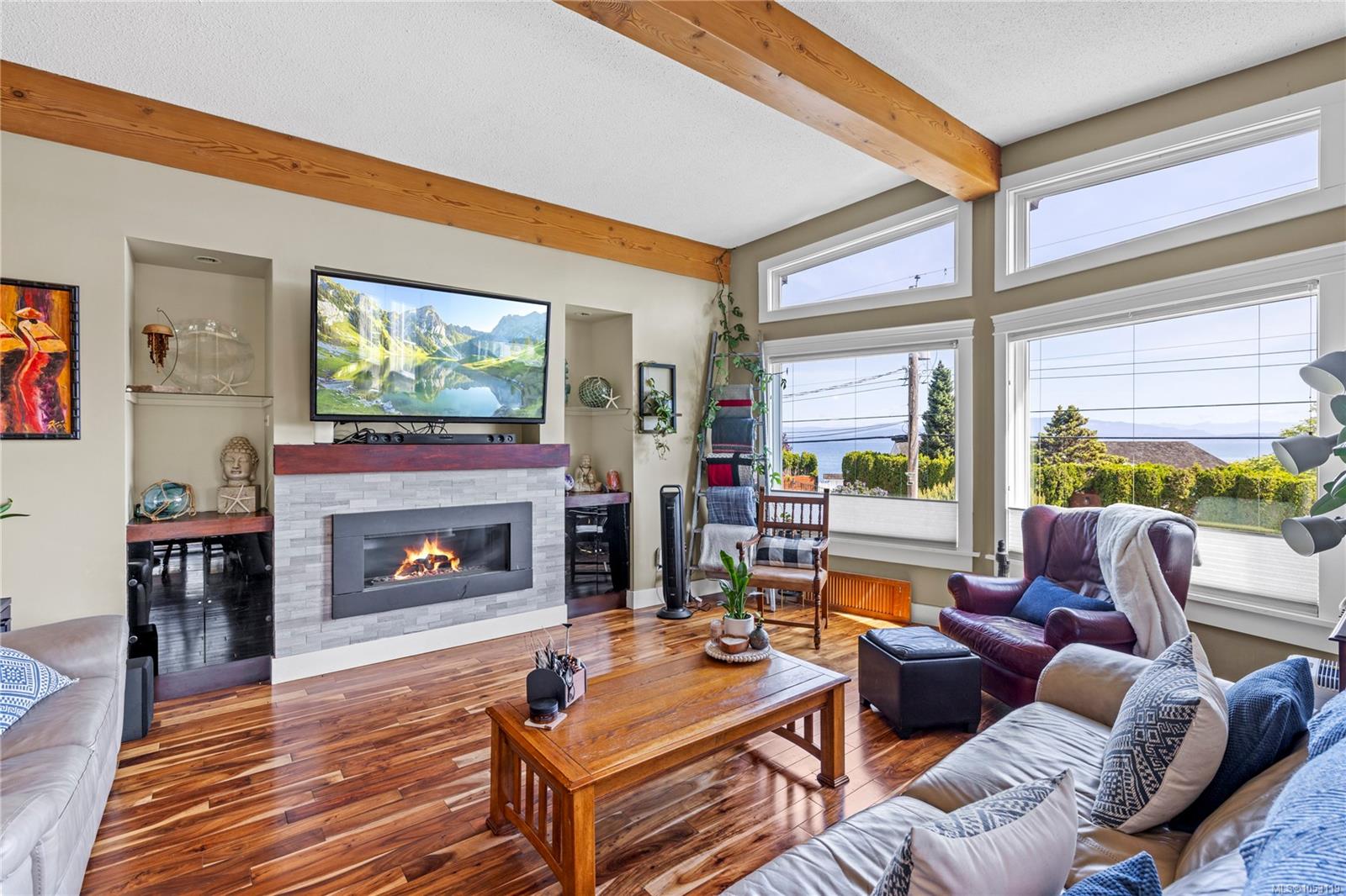 885 Glenhale Cres — listing photo 3 of 96