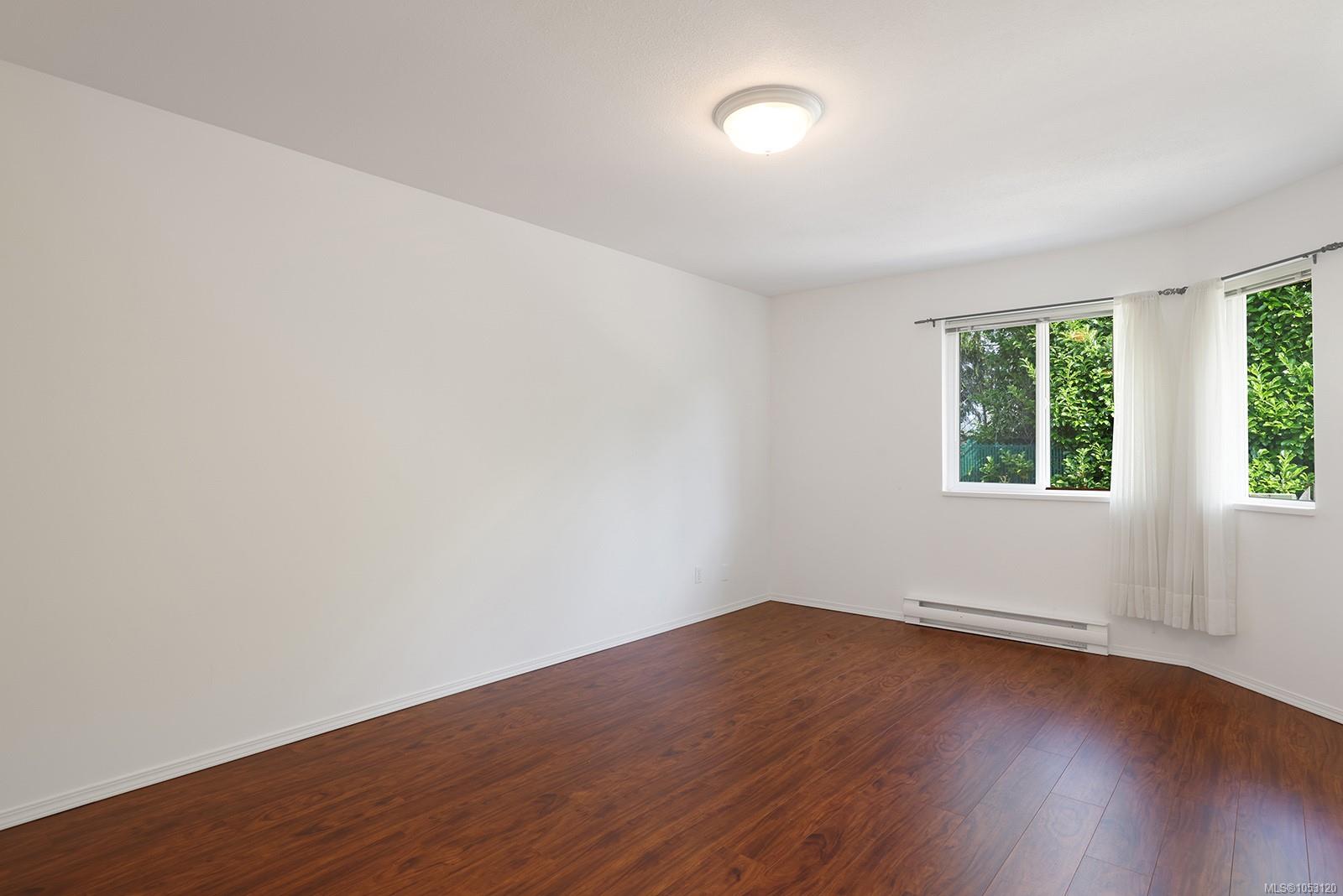 3-3355 First St — listing photo 13 of 21