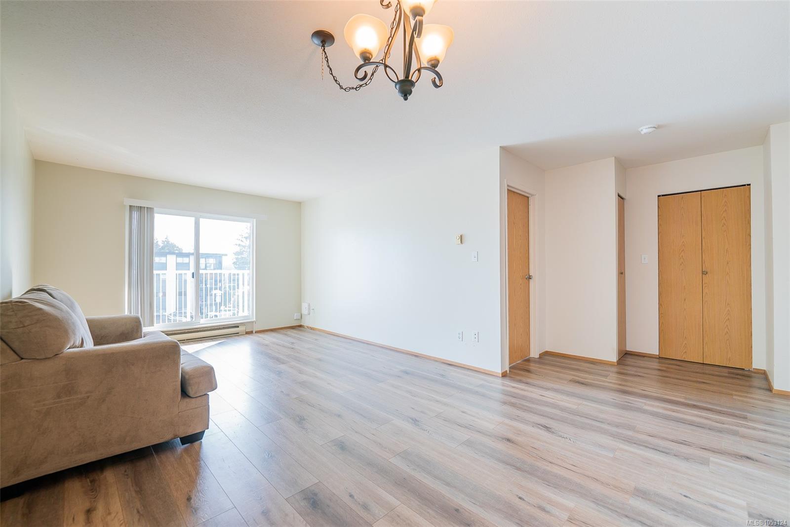 307-3185 Barons Rd — listing photo 9 of 26