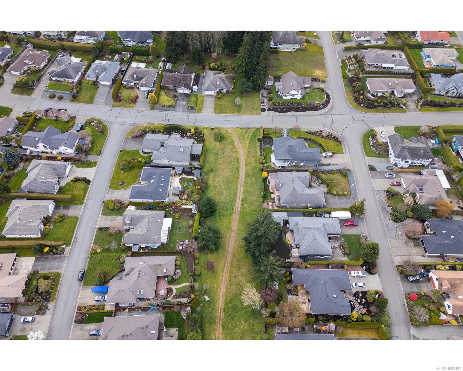 1 ROYAL DORNOCH Dr — listing photo 3 of 6
