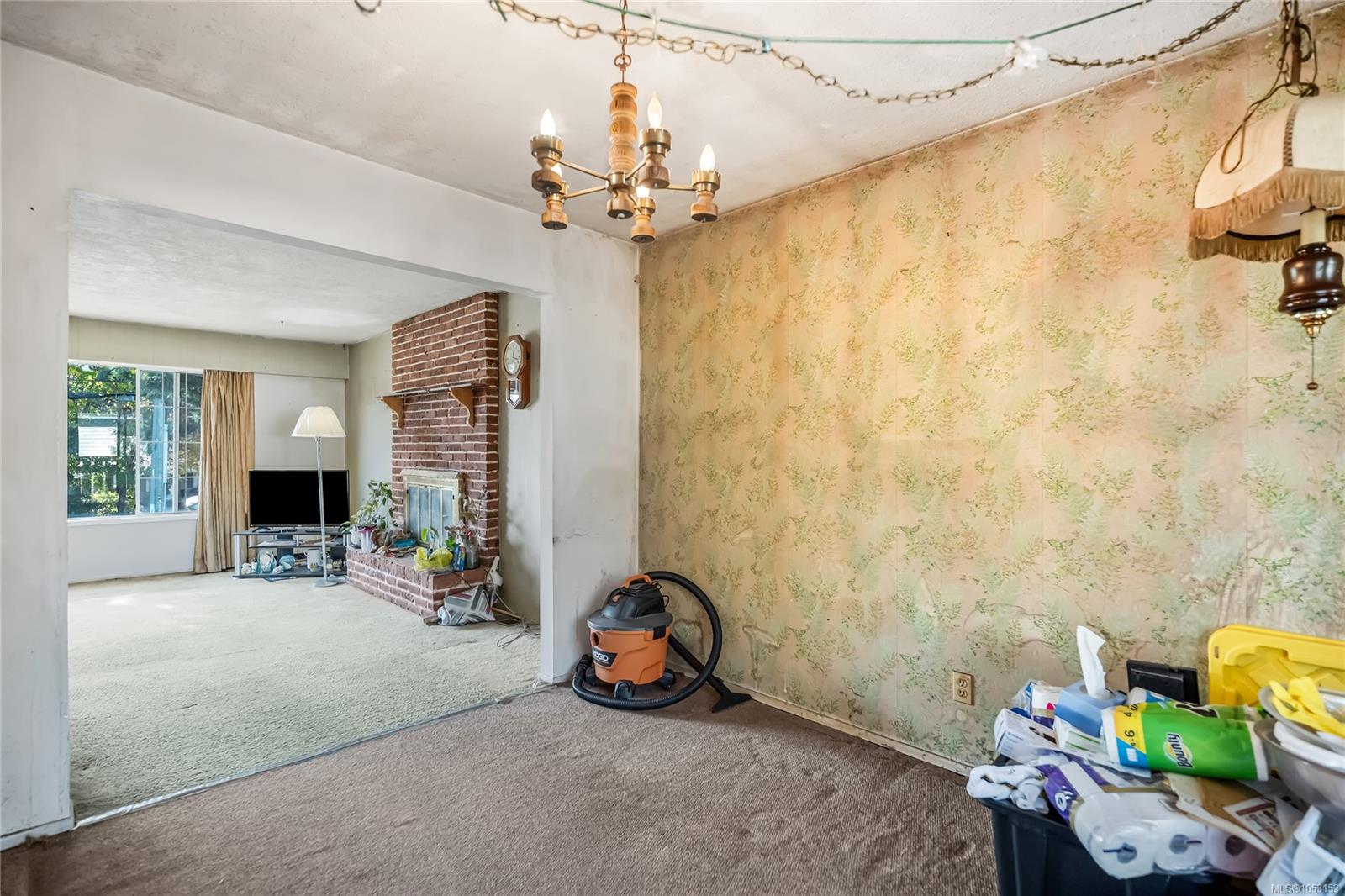 1774 Feltham Rd — listing photo 13 of 38