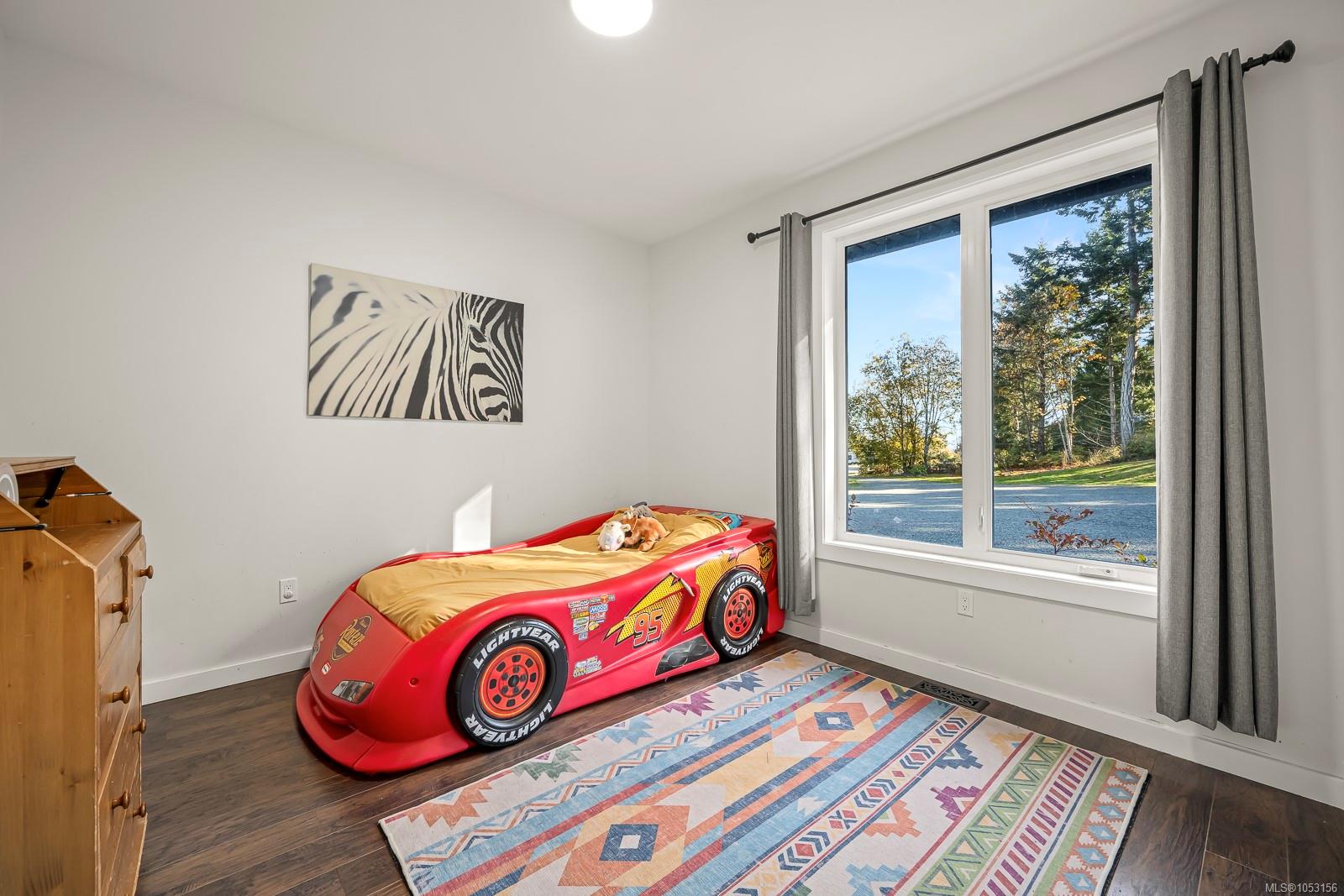 5861 Garvin Rd — listing photo 12 of 40