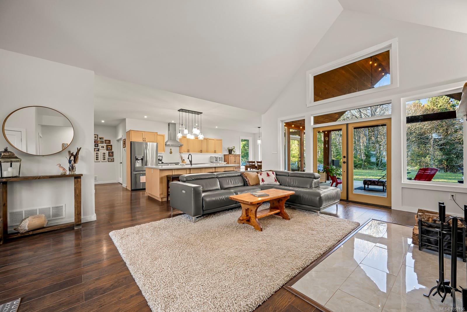 5861 Garvin Rd — listing photo 5 of 40