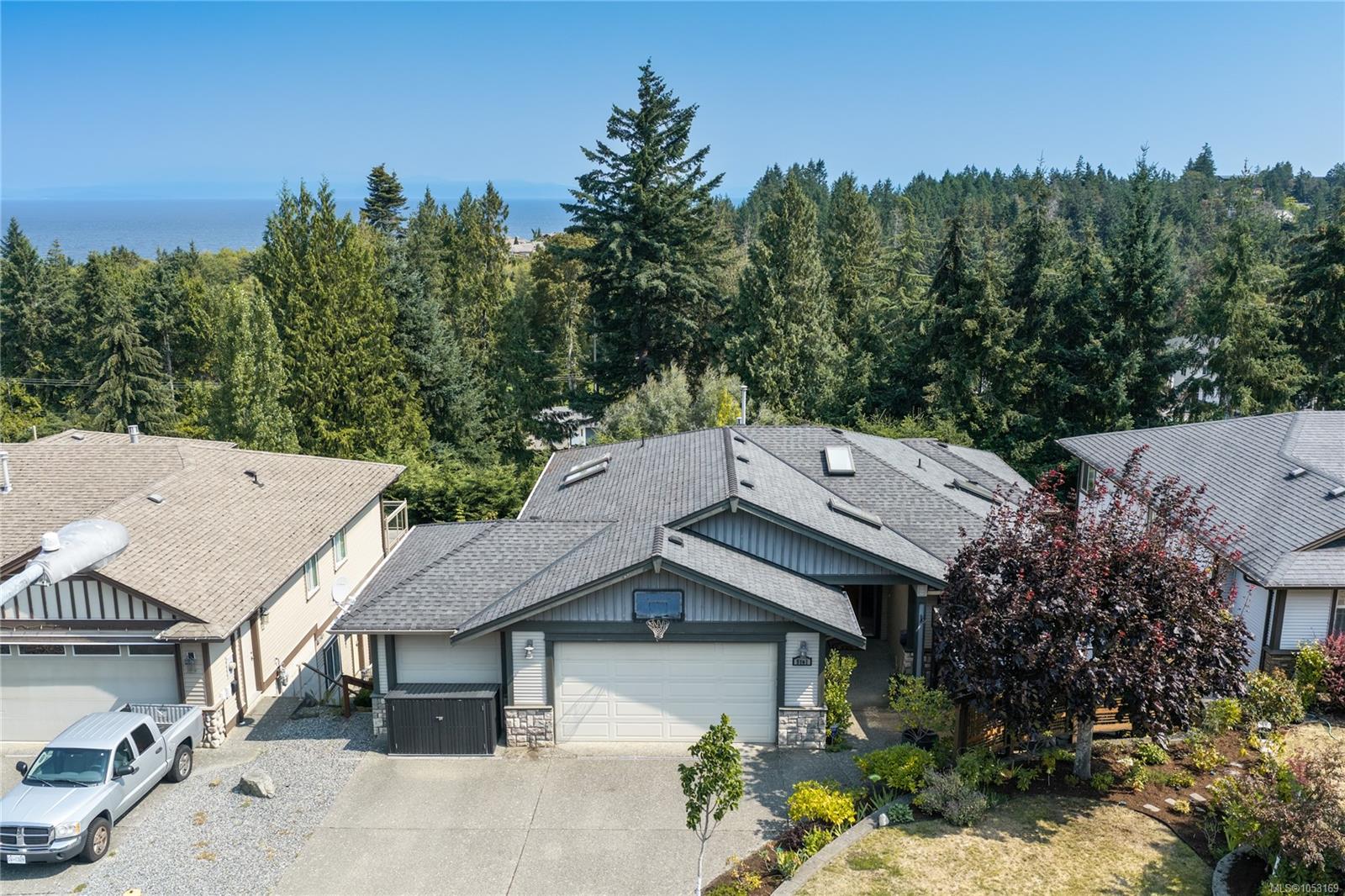 5161 Dunn Pl — listing photo 3 of 68