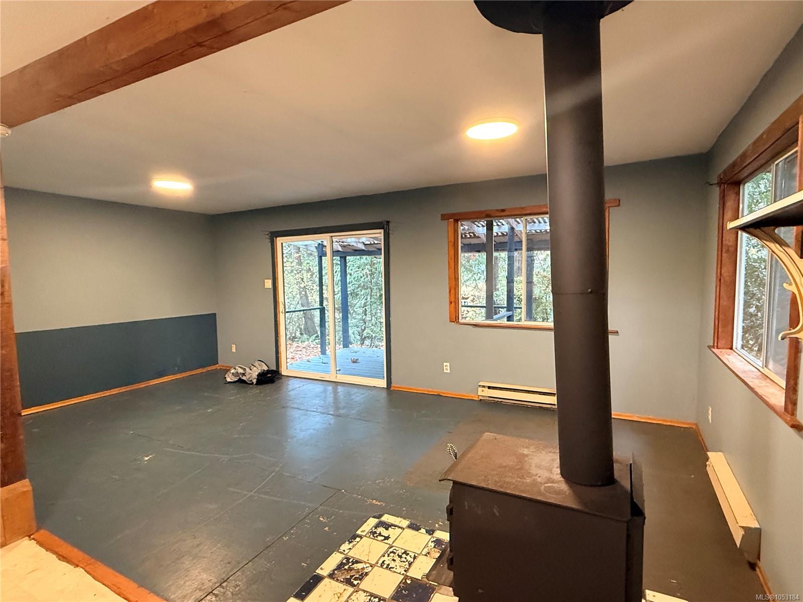 19 Captain Morgans Blvd — listing photo 13 of 23
