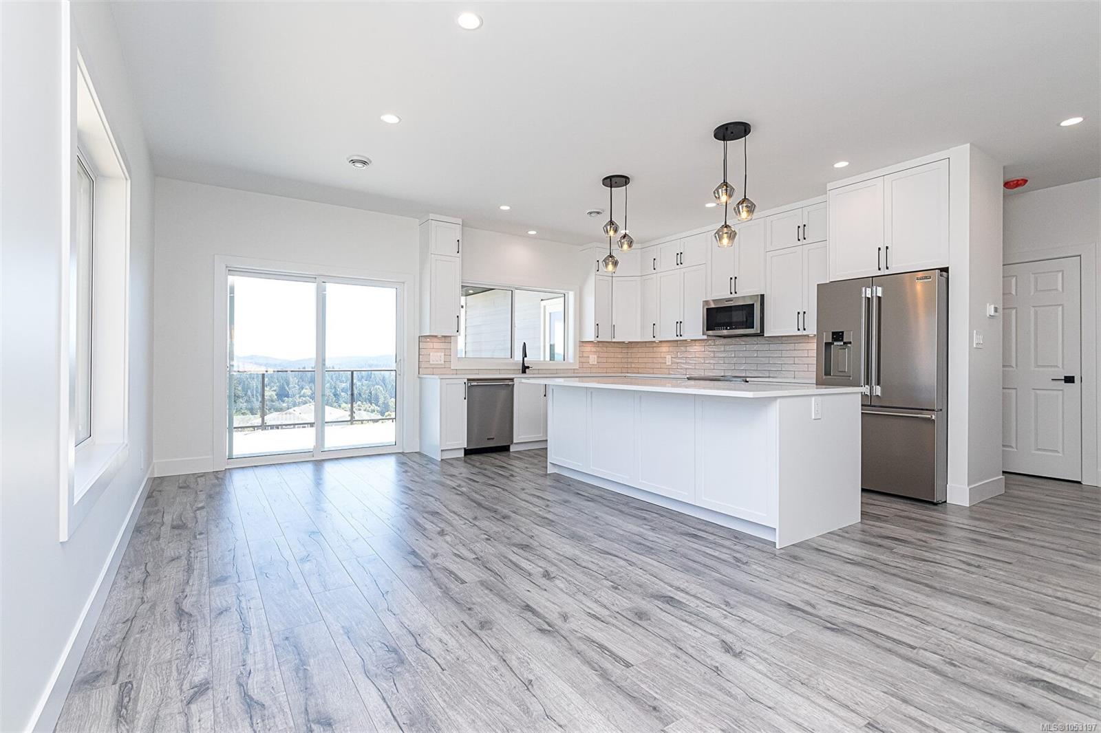 2605 Nickson Way — listing photo 14 of 54