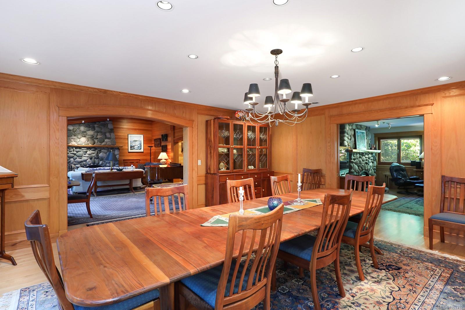 1717 Glen Urquhart Dr — listing photo 12 of 53
