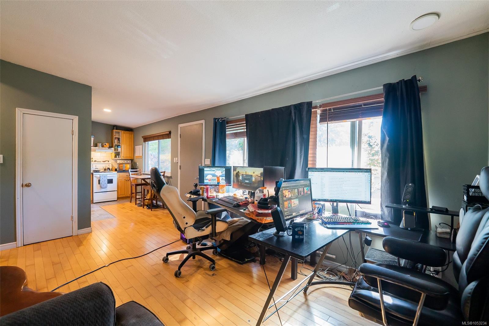 1191 Bush St — listing photo 9 of 38