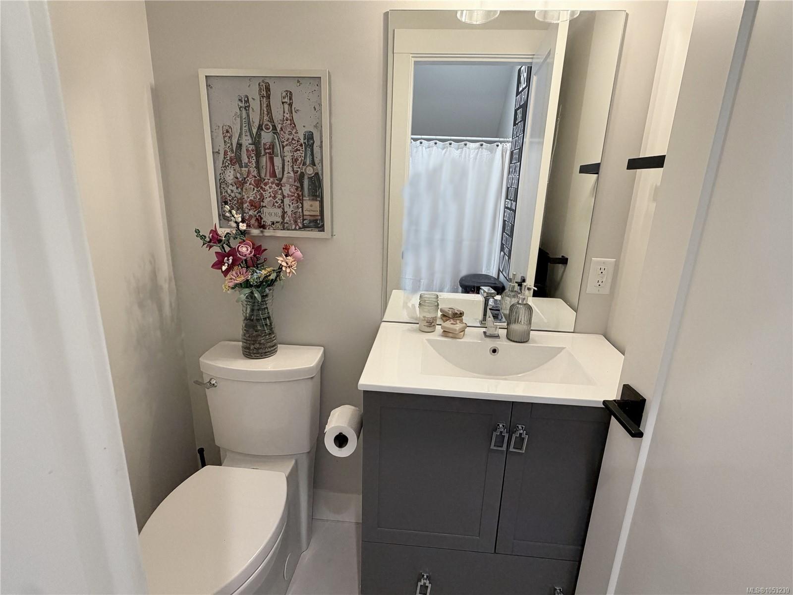 4475 Wellington Rd — listing photo 13 of 30