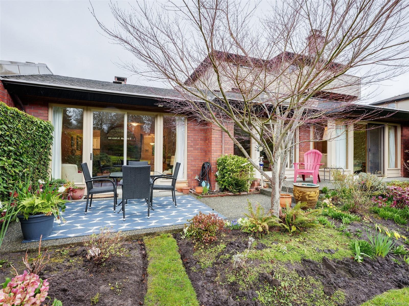 125-2345 Cedar Hill Cross Rd — listing photo 3 of 46