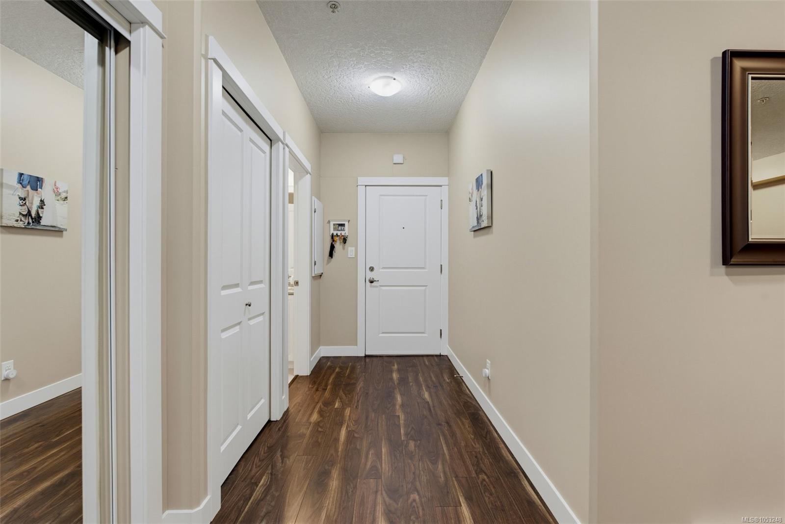 103-938 Dunford Ave — listing photo 8 of 26