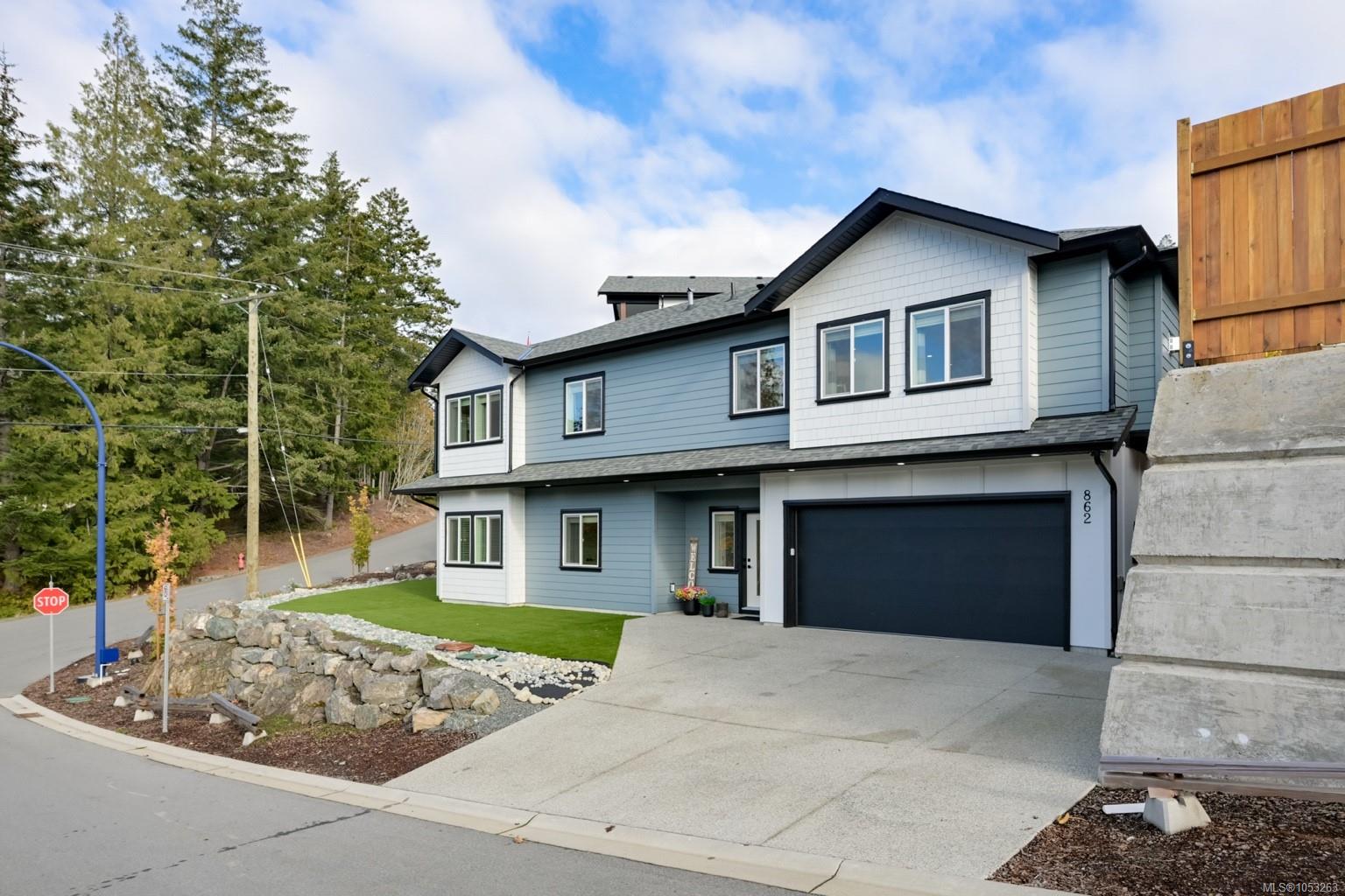 862 Tomack Loop — listing photo 7 of 44