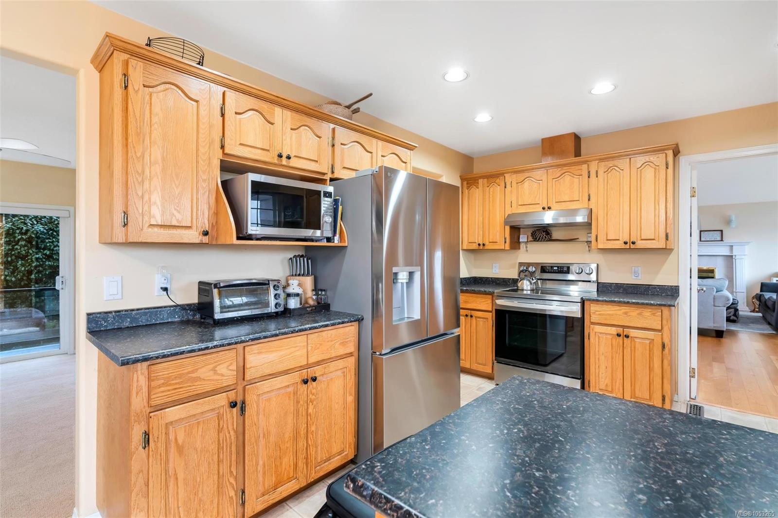 6111 Denali Dr — listing photo 13 of 59