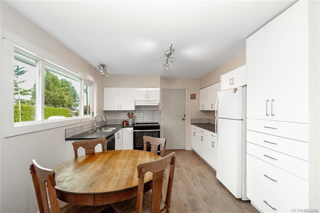 133 Hilchey Rd — listing photo 11 of 65