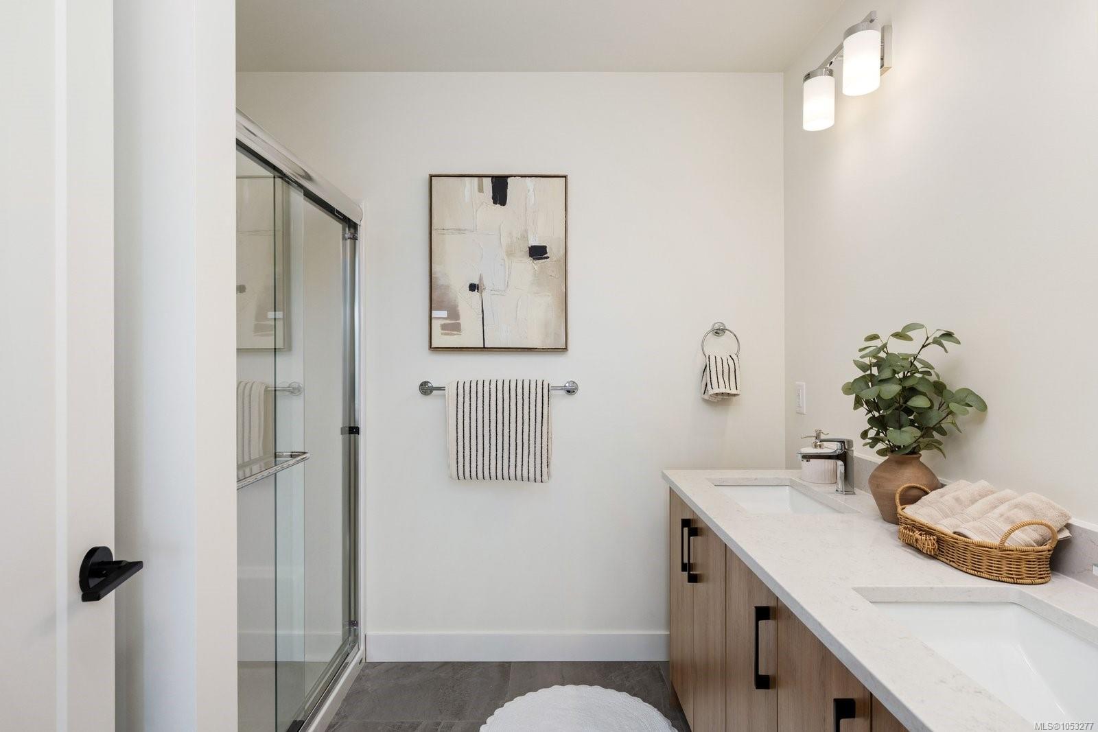 5-3439 Trumpeter St — listing photo 13 of 29