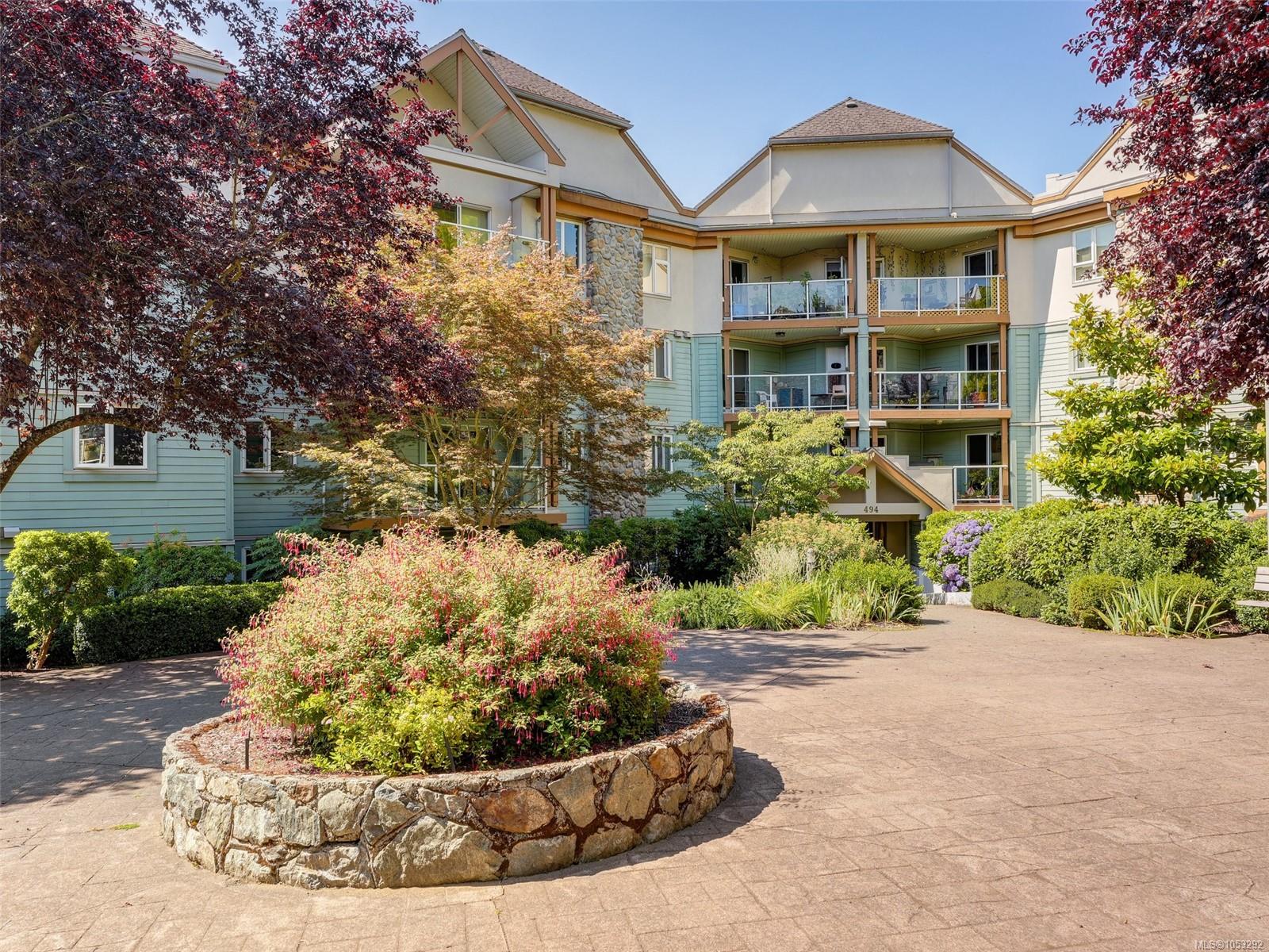 110-494 Marsett Pl — listing photo 4 of 25