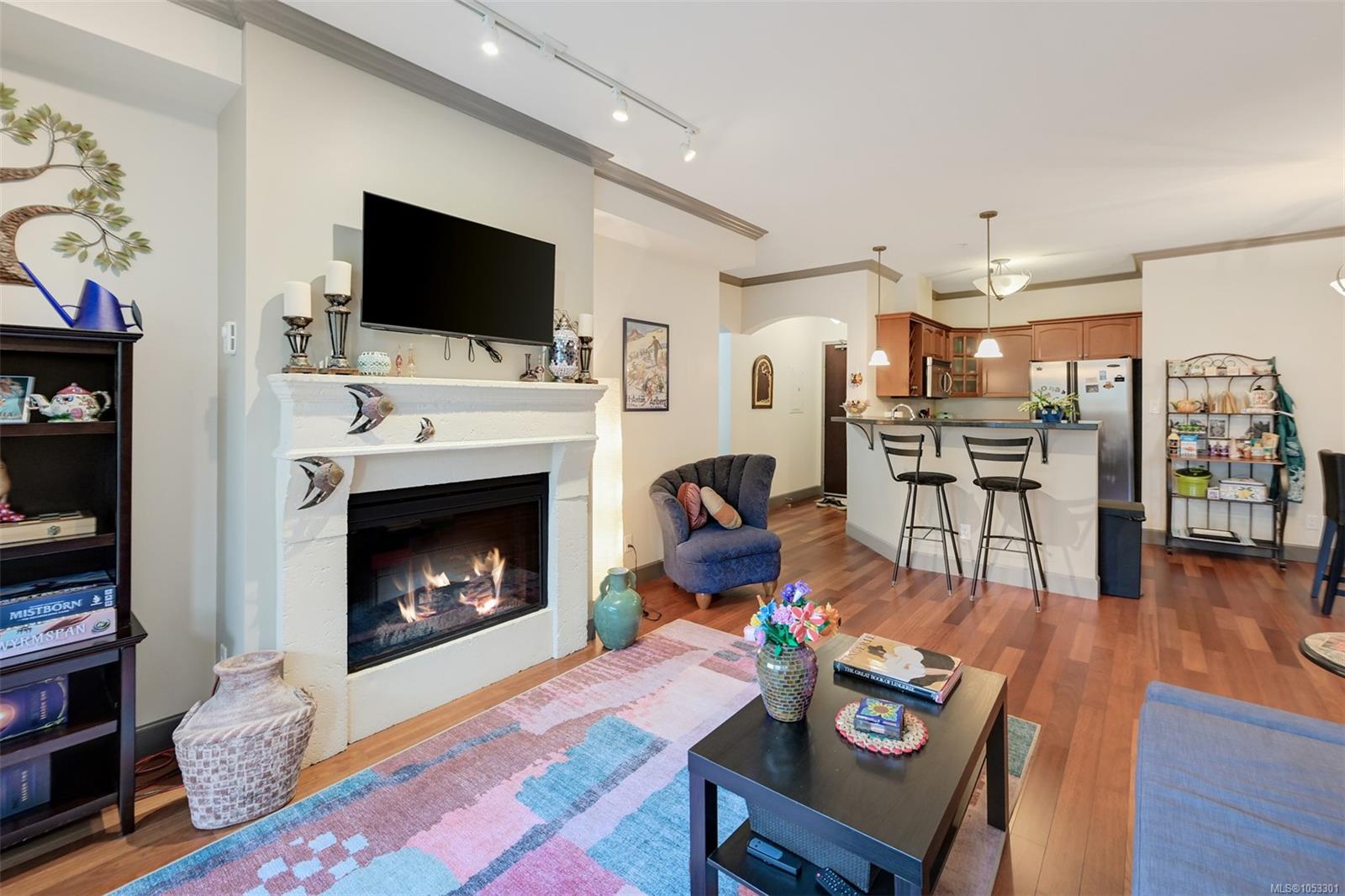 204-1620 McKenzie Ave — listing photo 11 of 39
