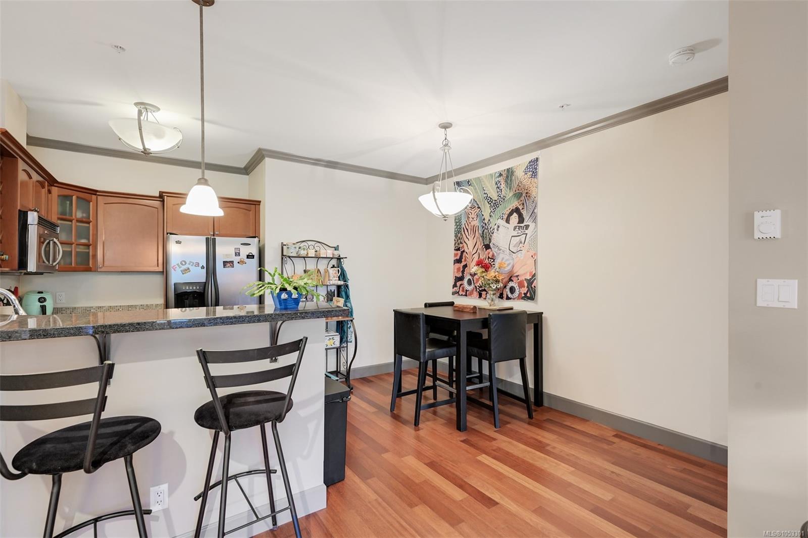 204-1620 McKenzie Ave — listing photo 12 of 39