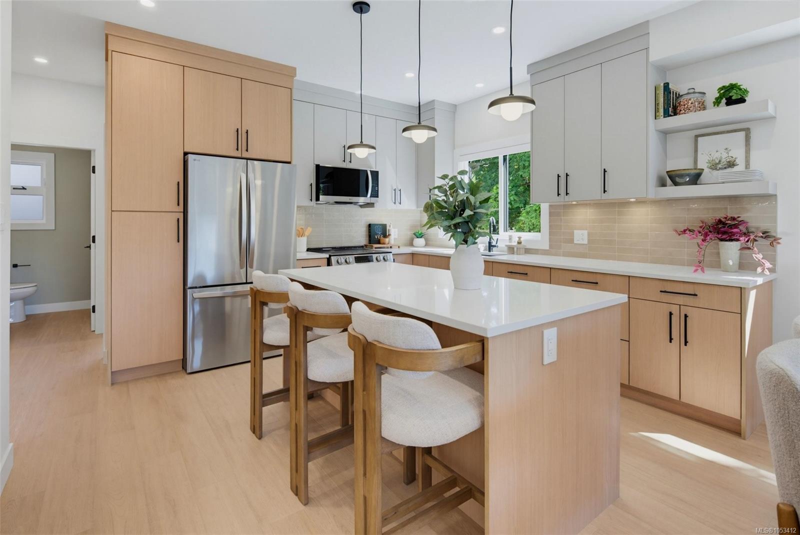 976 Siskin Ridge, Langford