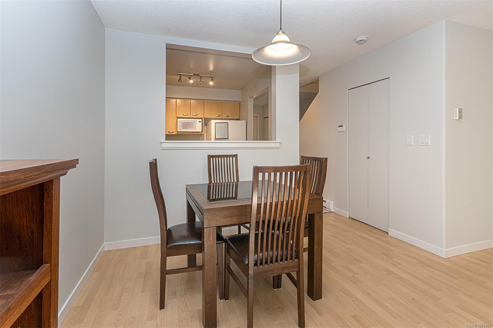 3-1019 North Park St — listing photo 12 of 40