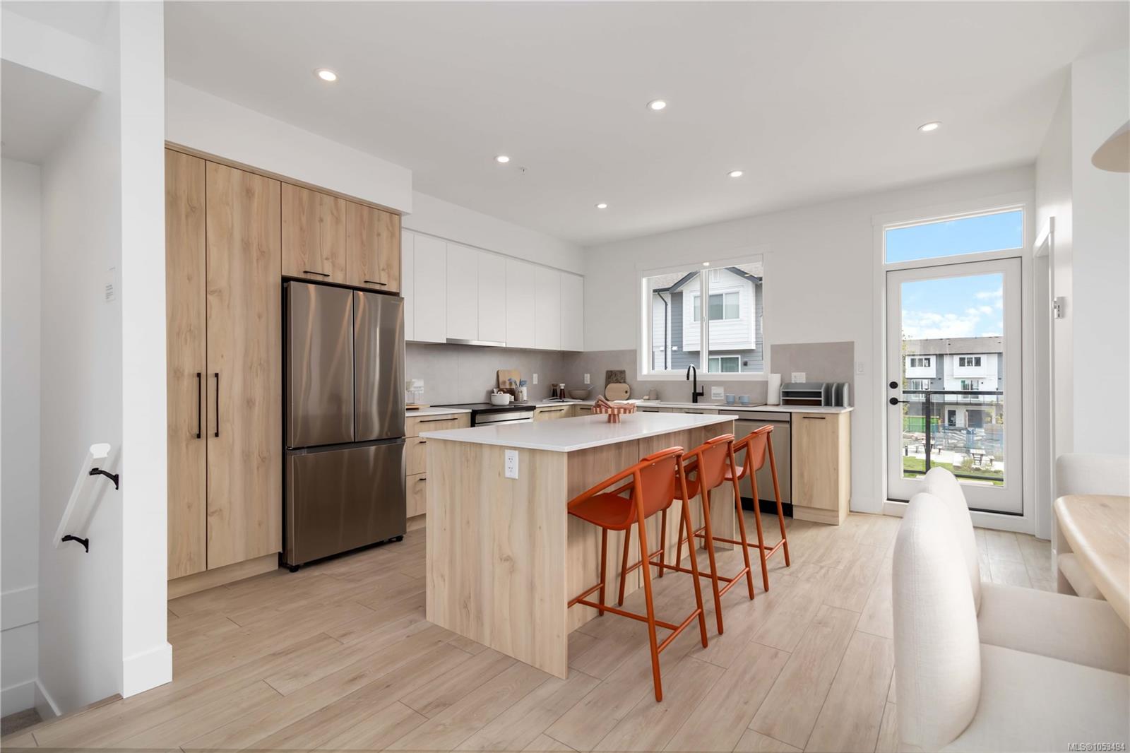 85-368 Tradewinds Ave — listing photo 3 of 33