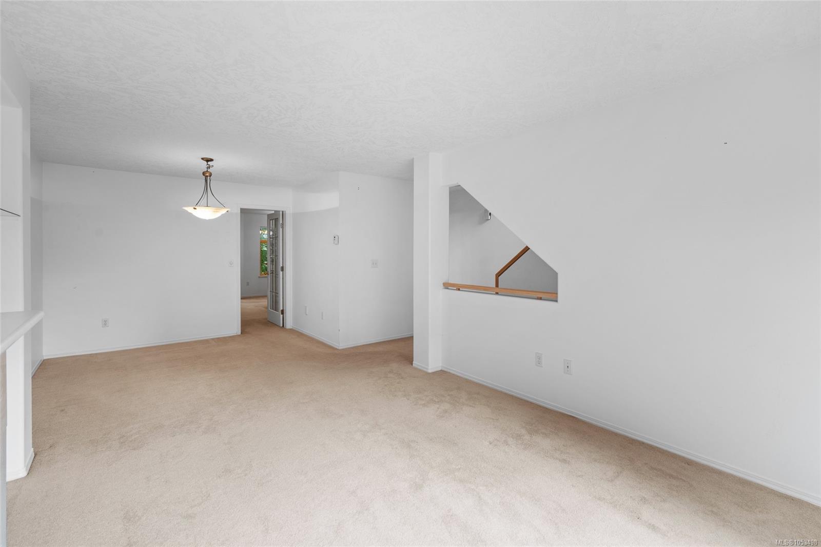 403-288 Eltham Rd — listing photo 8 of 61
